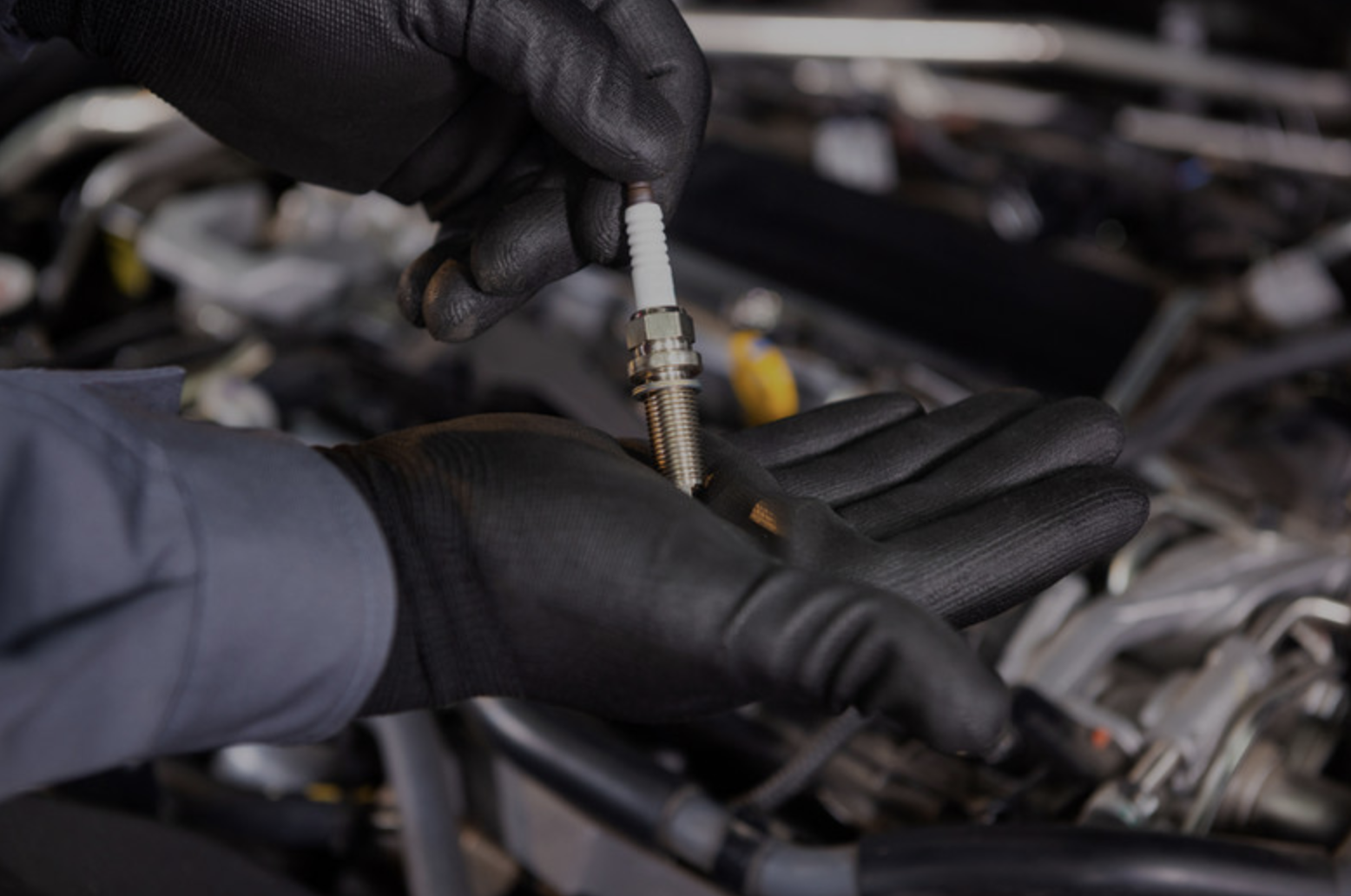 Mechanic providing consultation